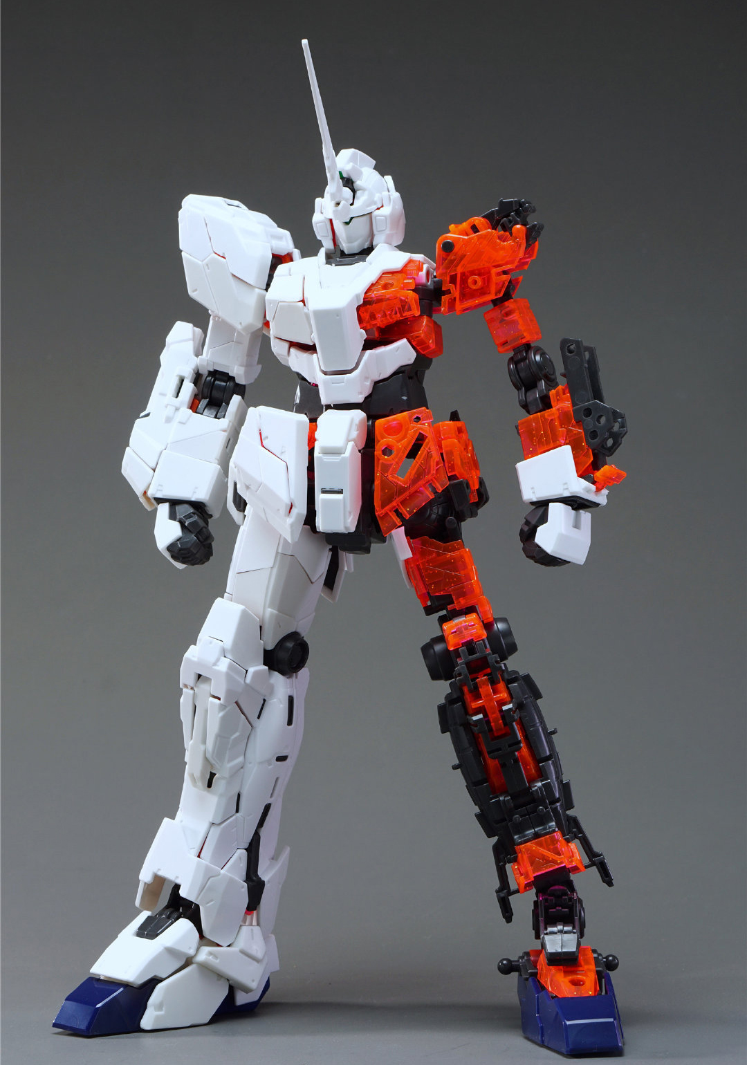 Unicorn Gundam Model kits